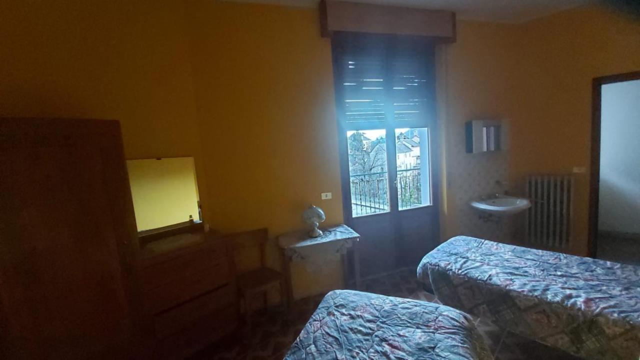 Locanda Marconi Hotel Craveggia Exterior photo